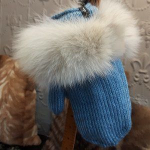 Women's Knitted Mittens with Genuine Fox Trim